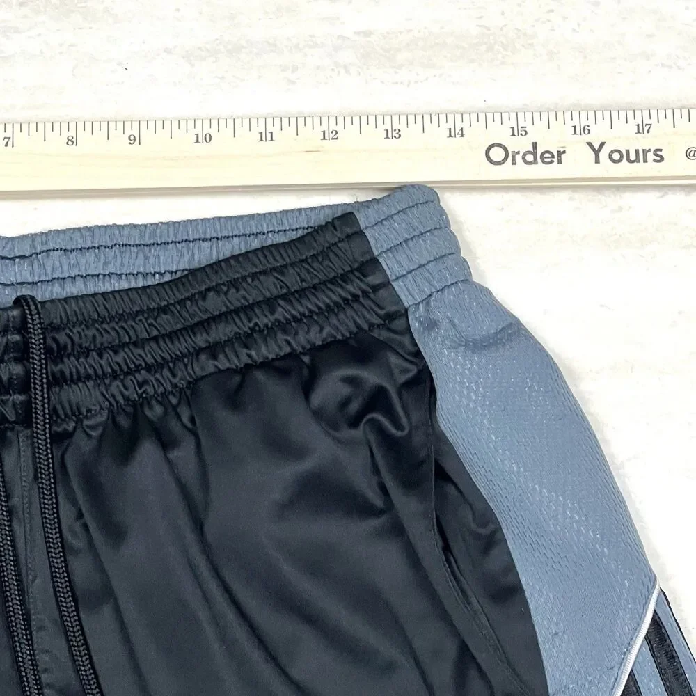 Adidas Shorts Mens M Black Gray Mesh Basketball Gym Performance Athletic
